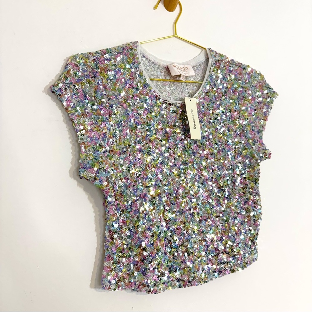 Francesxa's X Audrey Parks Rylee Short Sleeve Sequin Crop Top - Picture 3 of 10